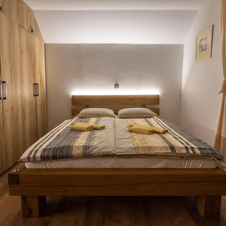 Tatil Evi Vineyard Krivic Trebelno